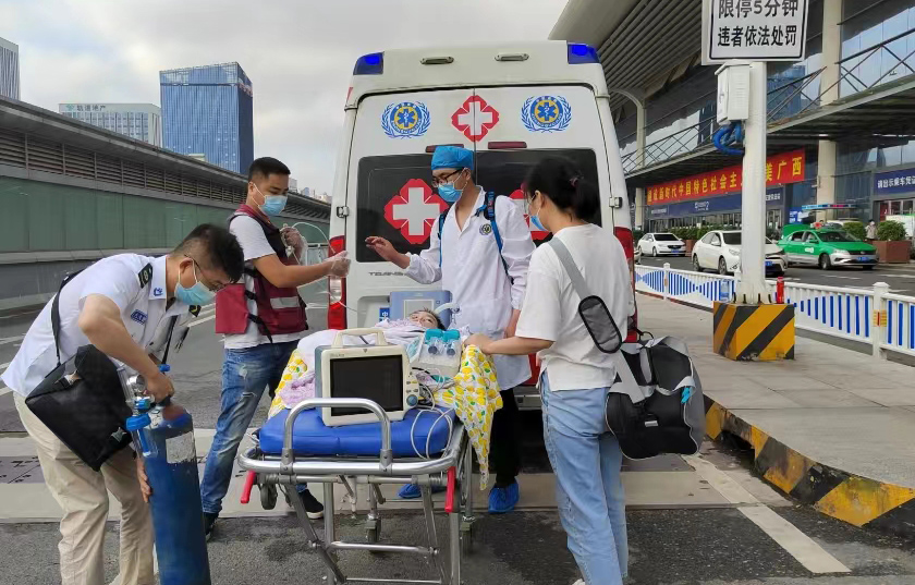 秭归县救护车出租公司